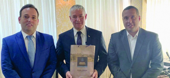 Prefeito André Português e Vereador Vitor Ralha se reúnem com o Embaixador  de Israel, Daniel Zohar Zonshine