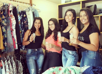 LOJA MAI LANÇA SUA COLEÇÃO DE VERÃO