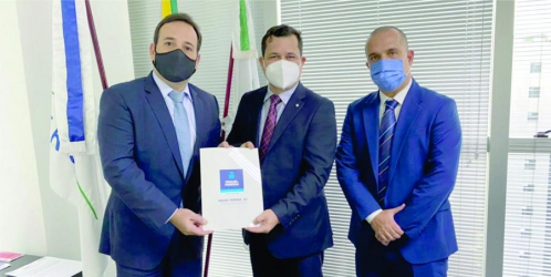 Prefeito André Português solicita abertura de uma sede da Defensoria Pública da União em Miguel Pereira