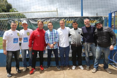 PREFEITO ANDRÉ PORTUGUÊS ABRE  COPA ZICO EM GOV. PORTELA