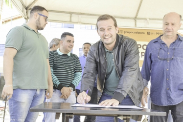 Prefeito Juninho inicia obra do Casario 