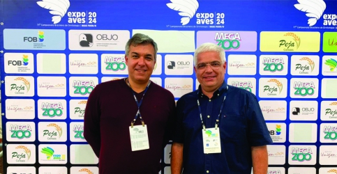 ExpoAves segue proporcionando a beleza dos canários em Miguel Pereira 