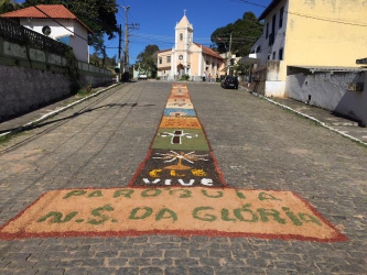 COMUNIDADE CATÓLICA DE GOVERNADOR PORTELA CELEBRA O DIA DE CORPUS CHRISTI