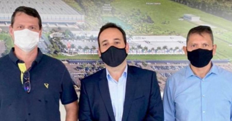 Prefeito André Português anuncia chegada da rede Lojas Cem em Miguel Pereira